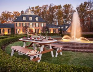 Rectangular Poly garden dining table with two backless benches