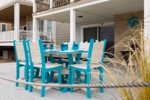 Wave poly furniture counter table and chair set in seashell and Turquoise two tone poly colors